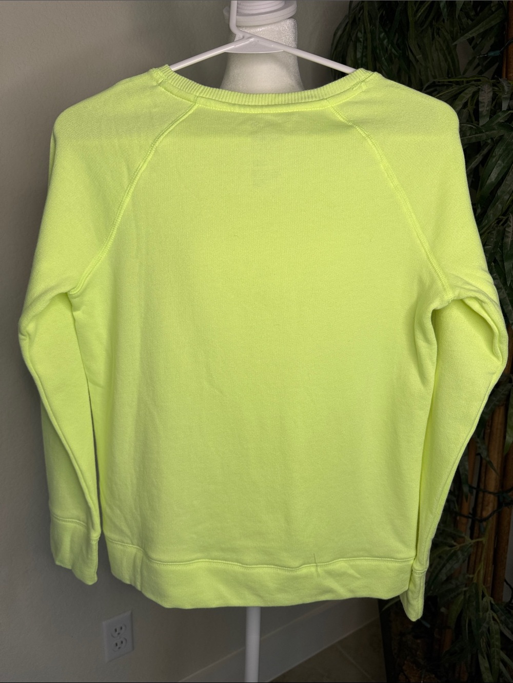 Kohl's SO Neon Yellow Crewneck Soft Sweatshirt for Girls Size 10/12 - Picture 4 of 6